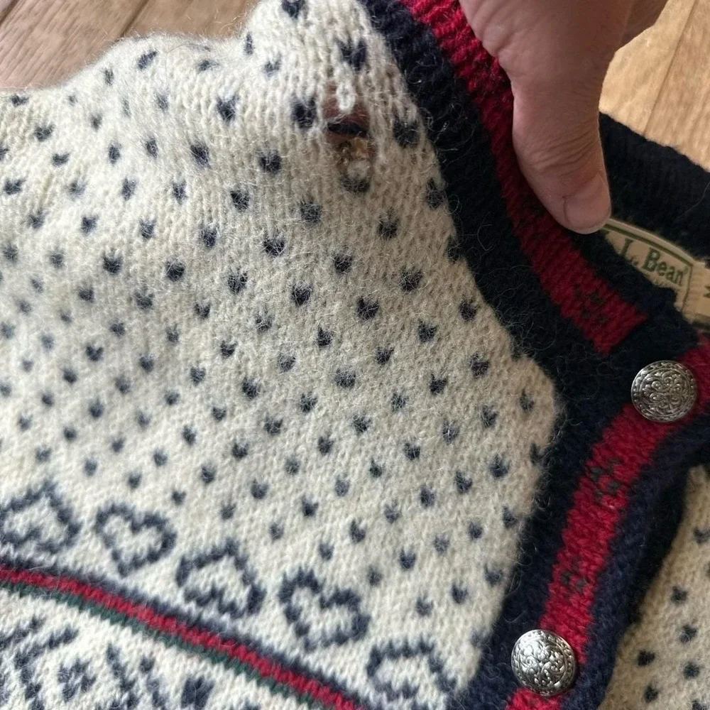 LL Bean Vintage Nordic Fair Isle Wool Sweater M Cream Multi Knit Button Front - Picture 9 of 10